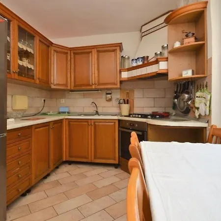 Dinka Apartment Mali Losinj